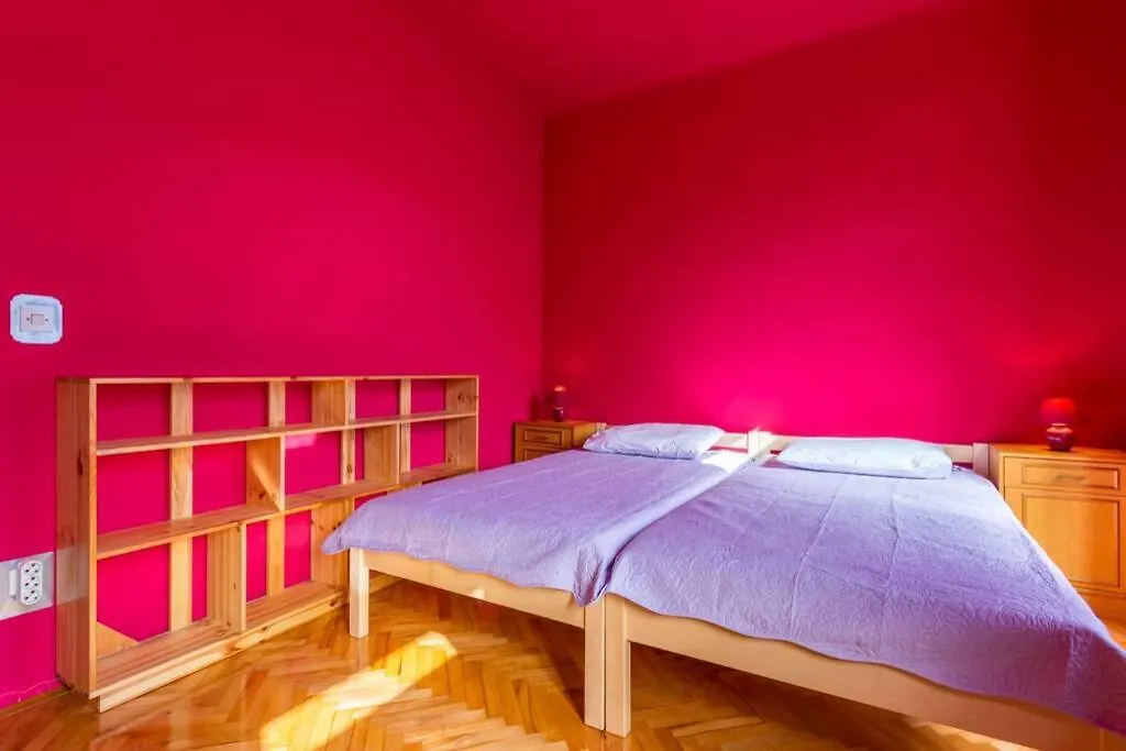 Excellent-Centralocated-Renovated-2Bdr Apartment Pula Croatia